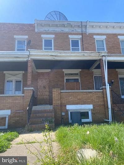 1st image of 218 N Conkling St