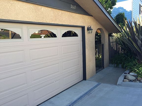 3rd image of 2665 Ironwood Ave