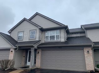 632 Chelsea Ct, Elgin, IL 60123