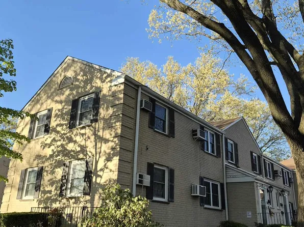 64 Springfield Blvd #A, Oakland Gardens, NY 11364