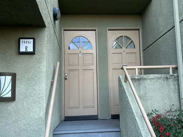 15351 Hunsaker Ave Unit E, Paramount, CA 90723