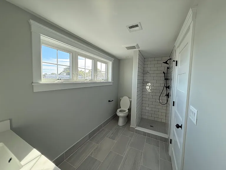 95 Grant St #A — Photo 17