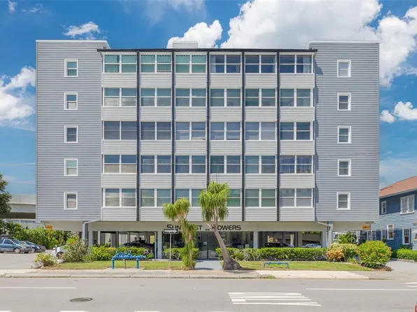 841 4th Ave N APT 67, Saint Petersburg, FL 33701