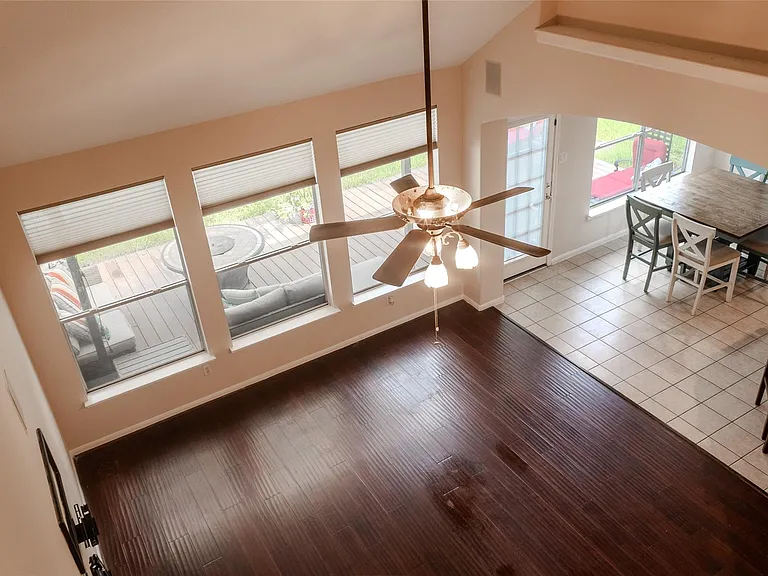 8531 Regalbrook Dr — Photo 17