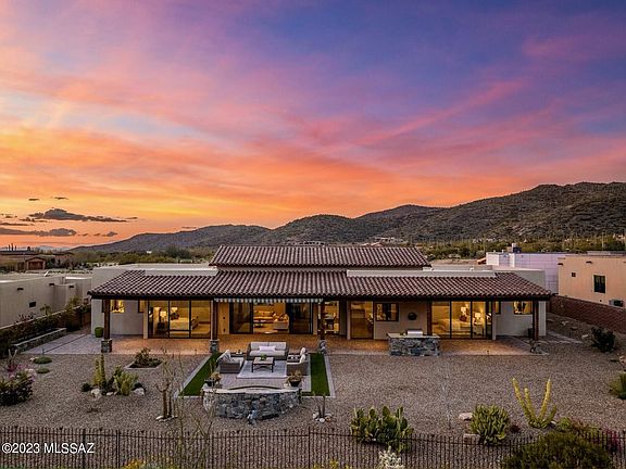 2nd image of 6155 W Seven Saguaros Cir