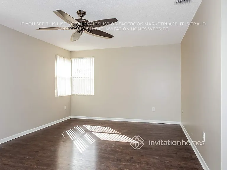 11766 NW 1st St — Photo 8