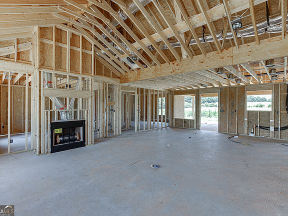 4th image of 124 Creek Stone Dr #14