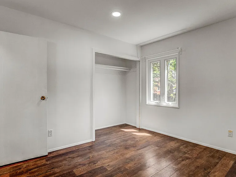 6323 Howe Pl — Photo 13