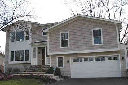1st image of 228 Forestway Dr