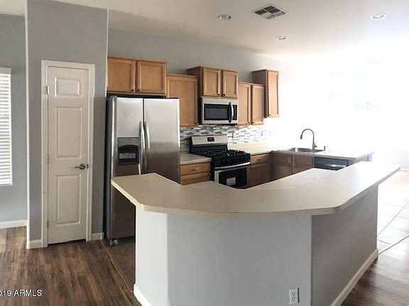 4th image of 4208 N 125th Ave