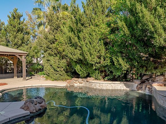 4th image of 8353 Guanache Court