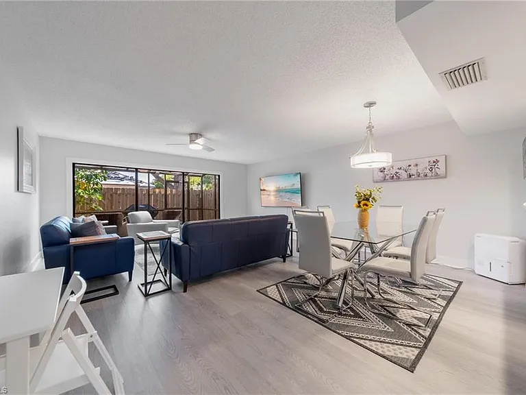 820 Meadowland Dr #D — Photo 18