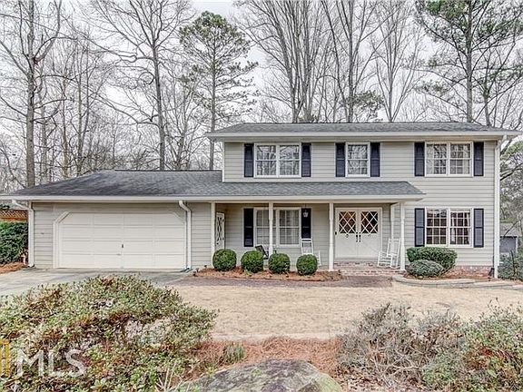 2nd image of 45 Settlers Ct SE