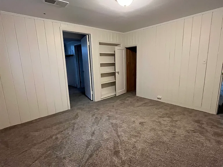 2757 E Kenton Dr — Photo 26