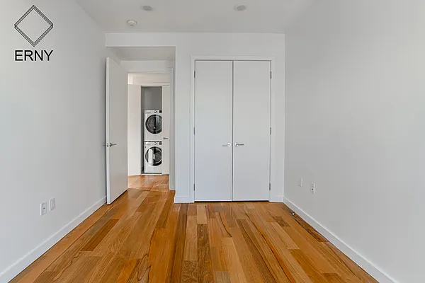 Rented by ERNY LLC | media 11