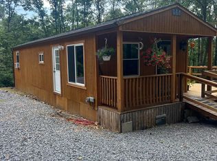 108 Dannys Rd, Delray, WV 26714