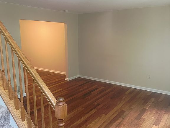 4th image of 1113 Valentine Creek Dr