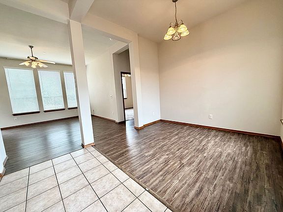 3rd image of 2509 Arbor Dr