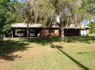 15826 Wilson Parrish Rd, Umatilla, FL 32784