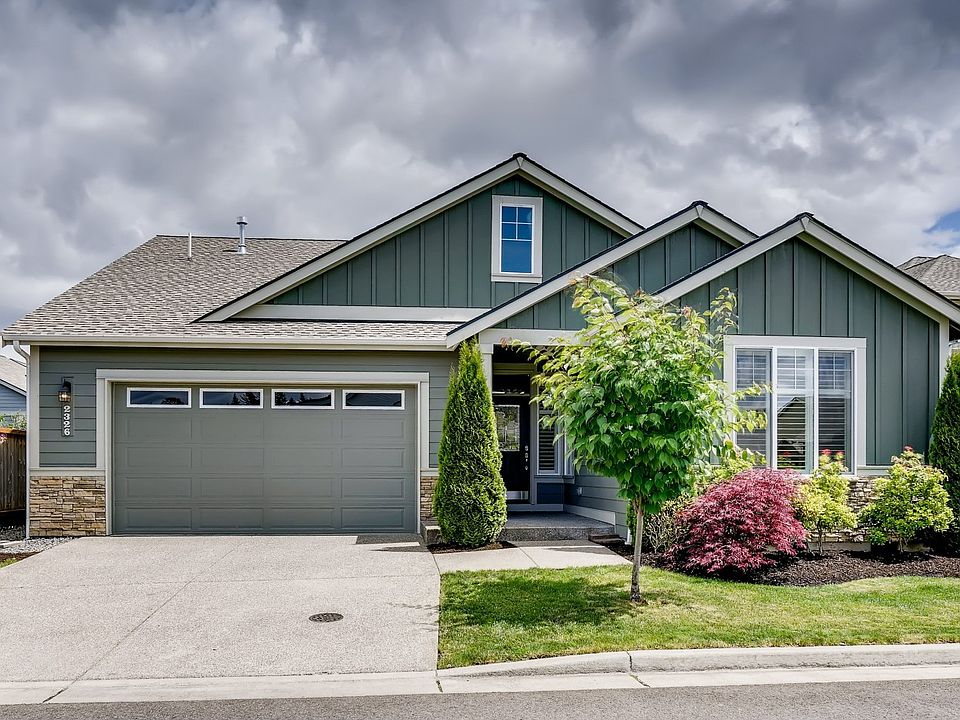 1st image of 2326 40th Ave SE