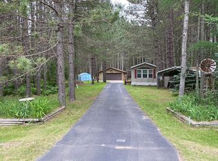 5983 Eagle Lake Rd, Cromwell, MN 55726