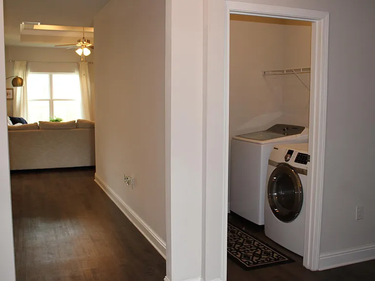 7861 Barrington Ln — Photo 10