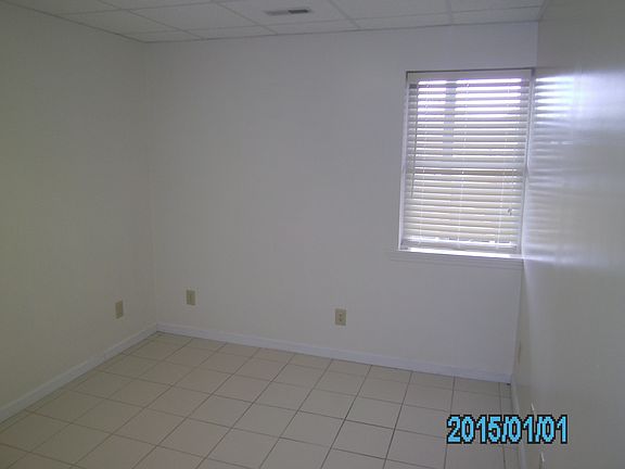 5th image of 225 Washington St Ste 5