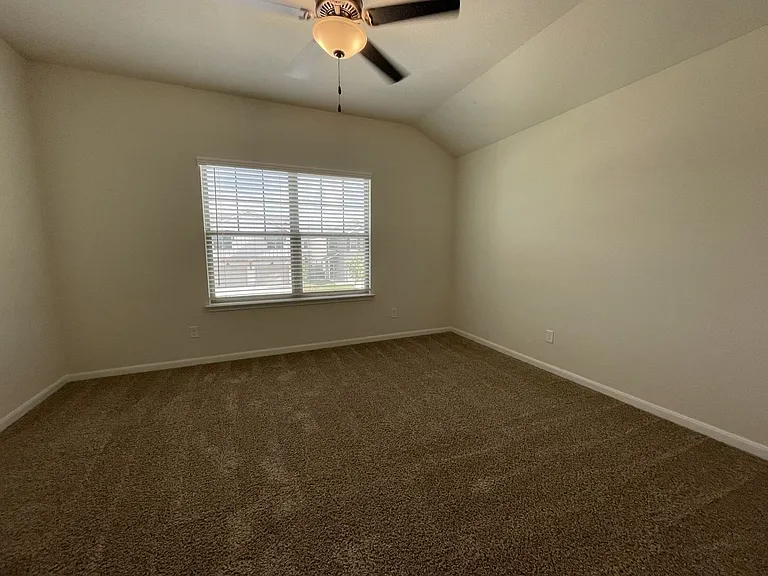 10330 Lynwood Vlg #101 — Photo 13