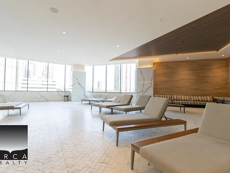 4168 Lougheed Hwy #1804 — Photo 30