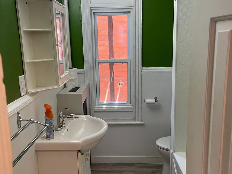 45 Ontario Ave #2 — Photo 11