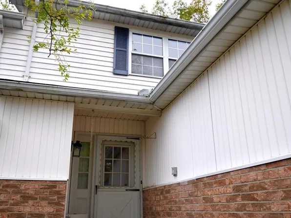 1780 Rolling Hills Dr, Twinsburg, OH 44087