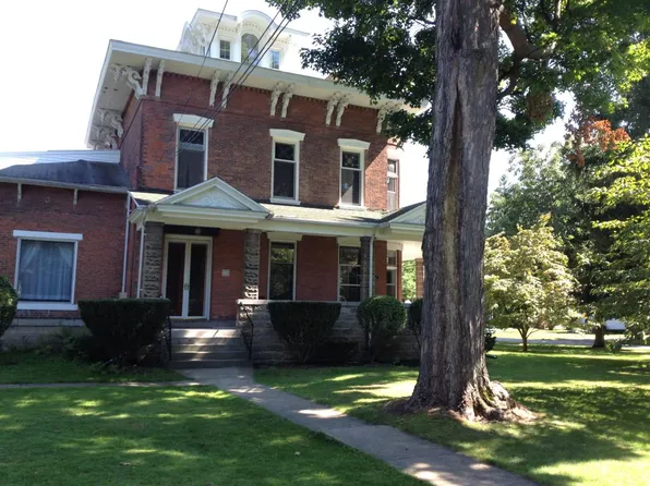 54 Risley St APT 5, Fredonia, NY 14063