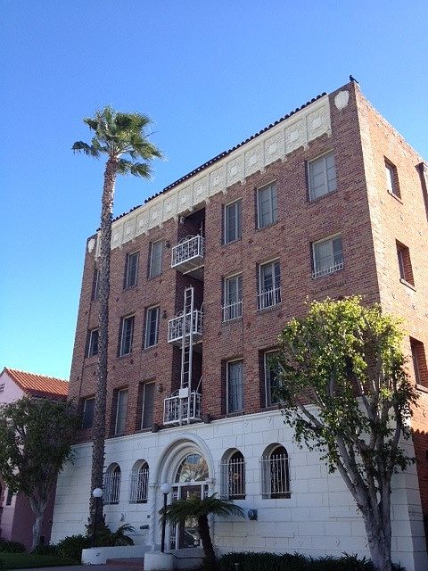 Mansfield Apartments