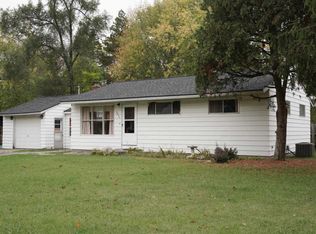 3055 Brookfield Ave NE, Grand Rapids, MI 49505