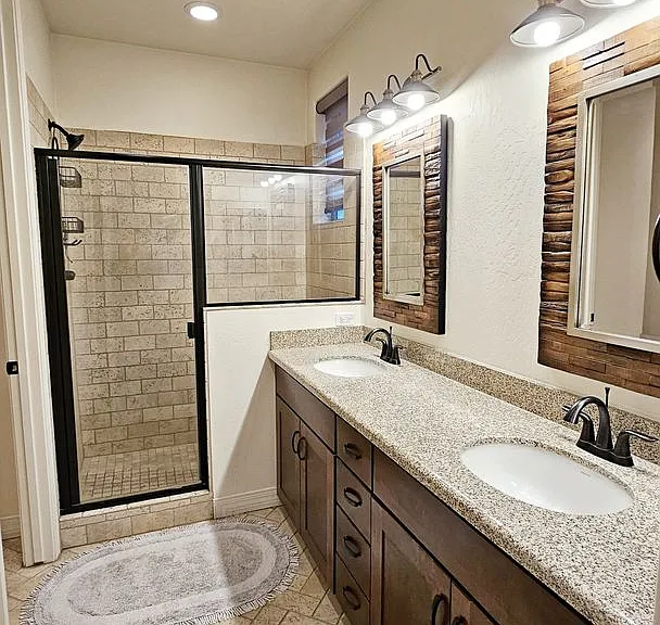 2425 W Bruce Balle Dr — Photo 4