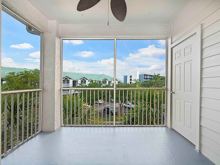 MAA Bay View — Photo 16
