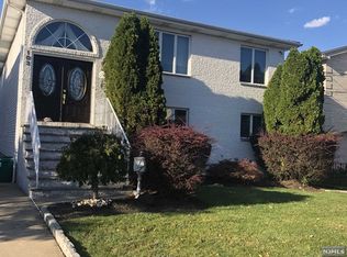 103 Franklin St, Elmwood Park, NJ 07407