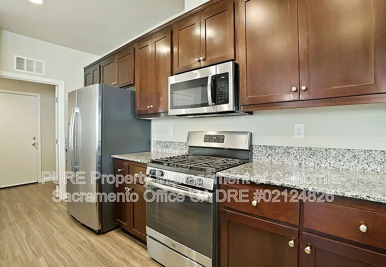 5512 Amnest Way — Photo 13
