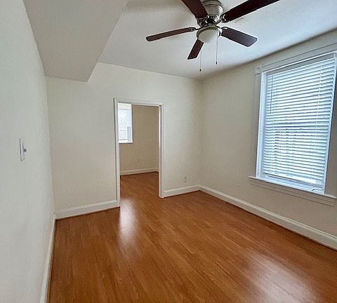 3rd image of 1700 Saint Paul St APT 201