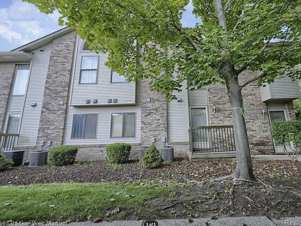 1st image of 42790 Lilley Pointe Dr #182