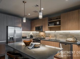 413 Travis St #101, Houston, TX 77002