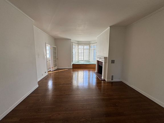 4th image of 463 31st Ave