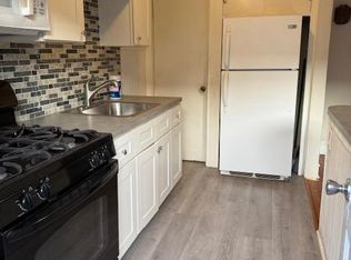 5138 Akron St, Philadelphia, PA 19124