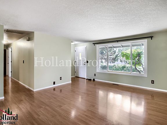 4th image of 17267 SW Barcelona Way