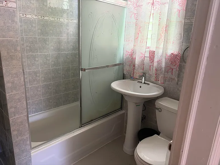 360 Ege Ave #1 — Photo 19