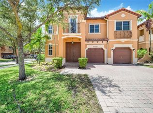 15416 SW 31st St, Miami, FL 33185