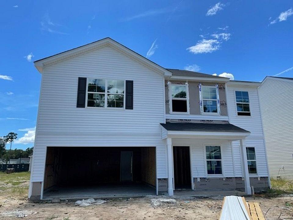 1st image of 40 Chinquapin St