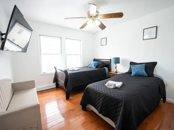 (undisclosed Address), Elizabethport, NJ 07206