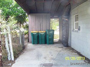 4th image of 2095 Robin Hood Dr