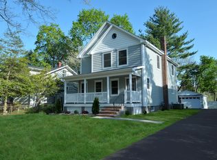 369 Chestnut St, Stirling, NJ 07980